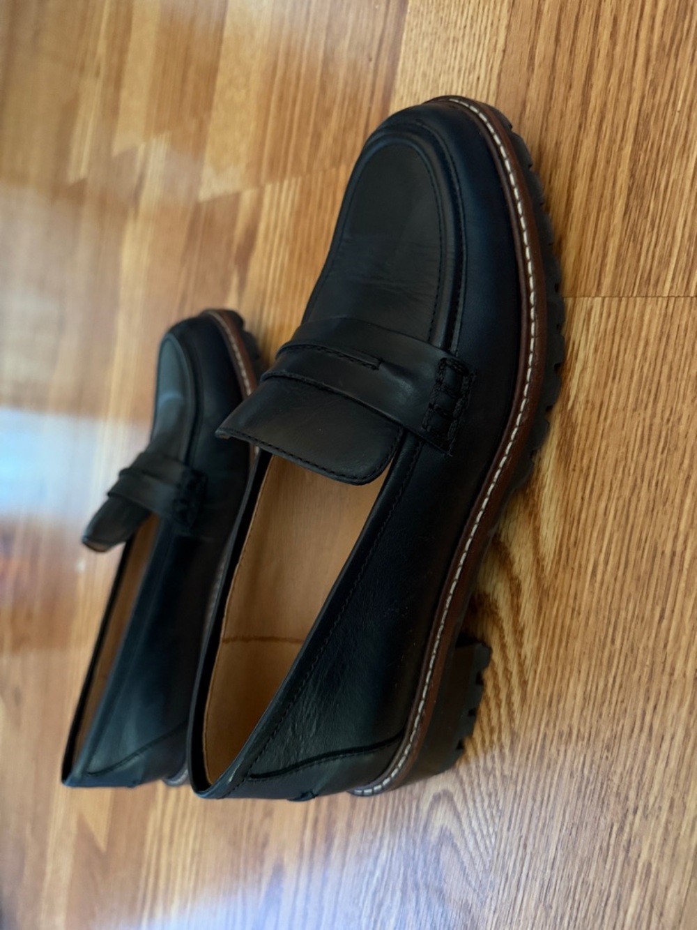 Madewell Black Loafers, brown trimming